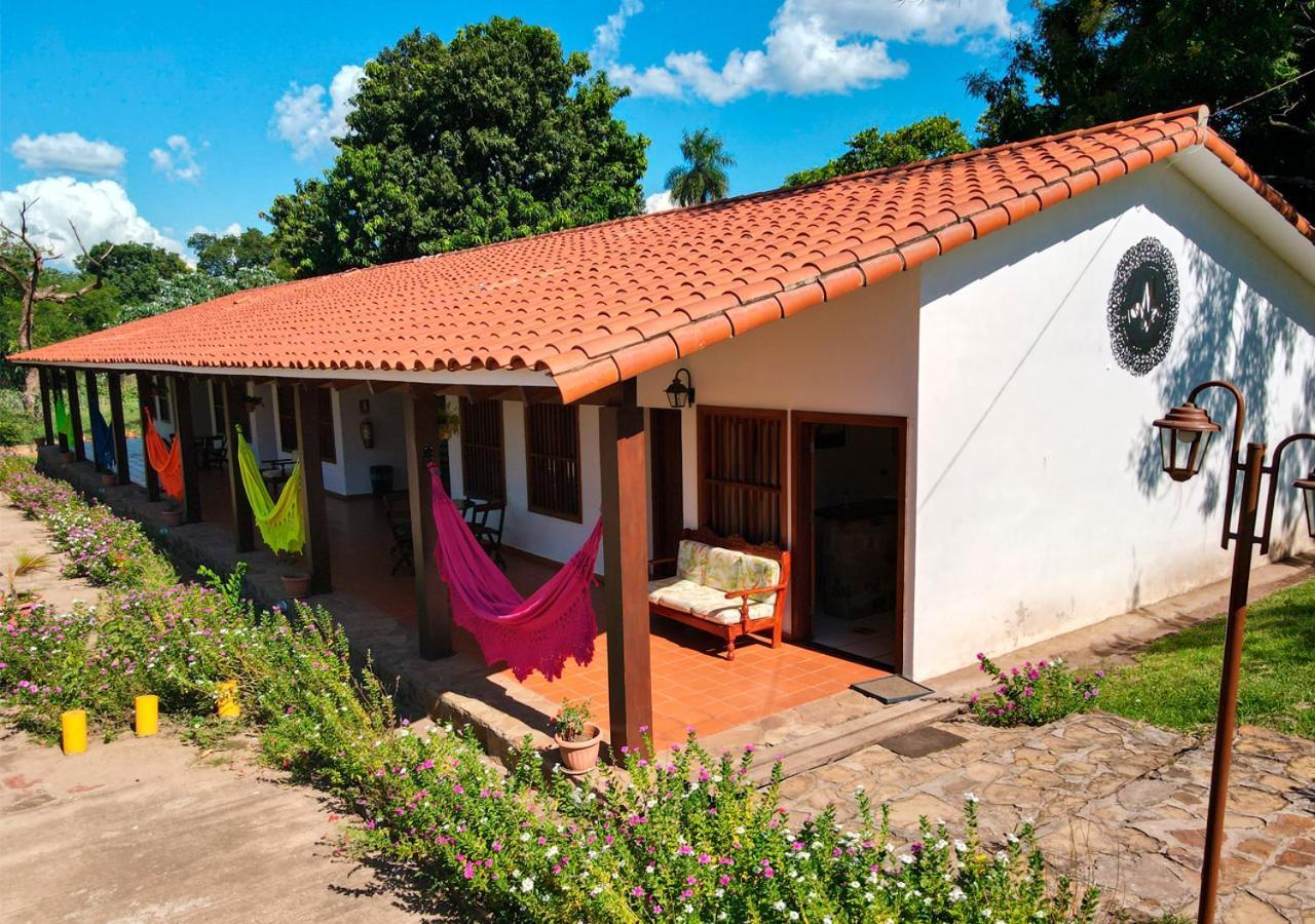Hotel Mami Vilma Roboré Екстериор снимка