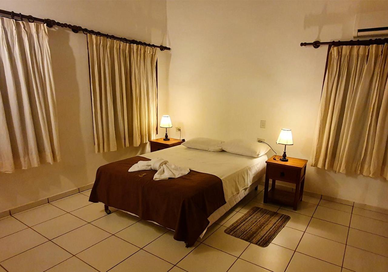 Hotel Mami Vilma Roboré Екстериор снимка