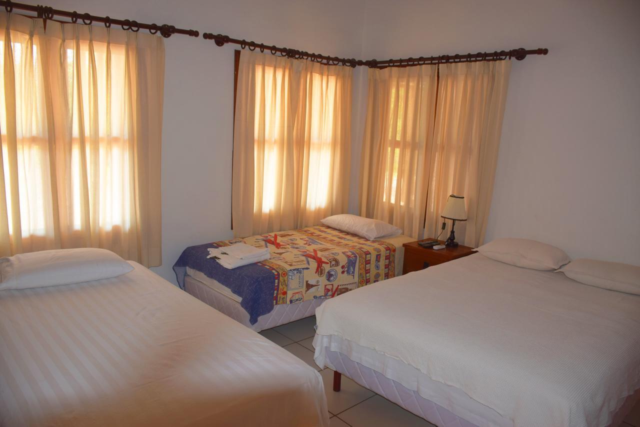 Hotel Mami Vilma Roboré Екстериор снимка